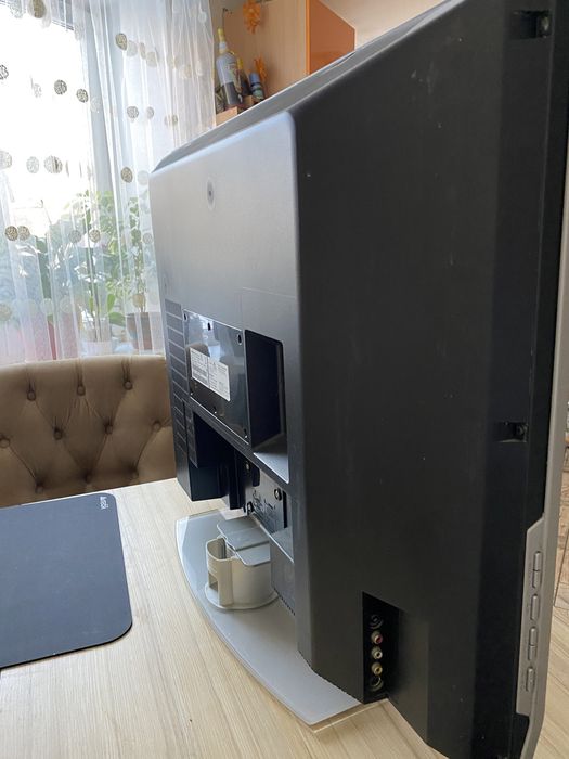 Телевизор Philips 32PFL5322/10. 32 дюйма (81см)