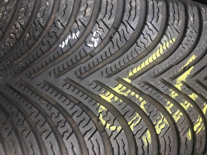 Пара шин MICHELIN 215/65 R17 Alpin5, зимова гума