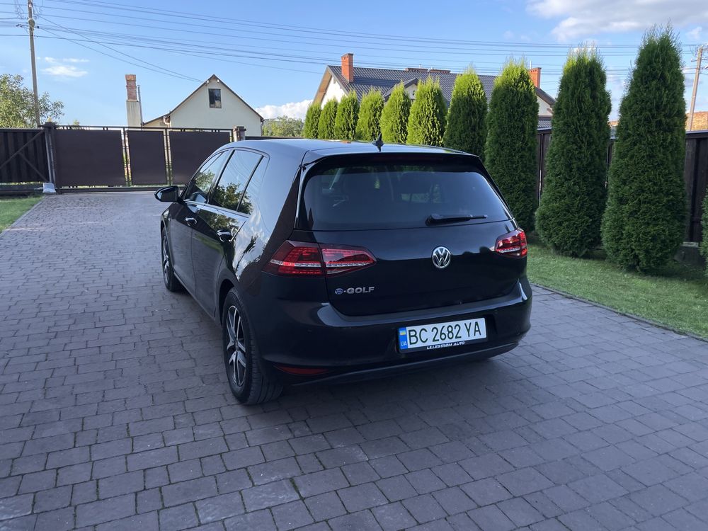 Volkswagen e-golf 2014