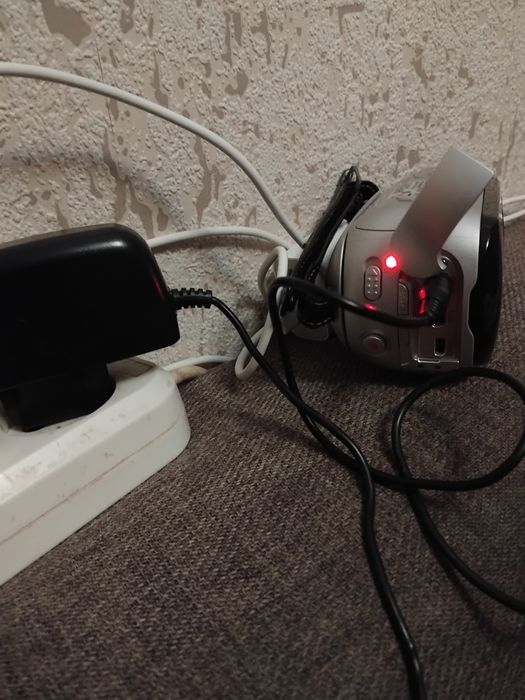 Видеокамера Samsung SC-MX10