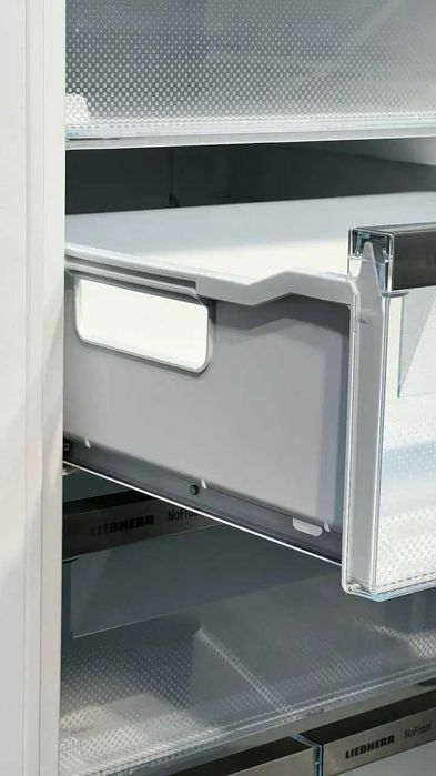 Вбудована морозильна камера Liebherr SIFNe 5188 Peak