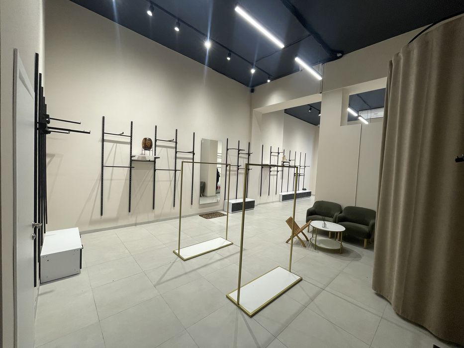 Комерційне приміщення 70 кв.м. Жк «Полісся»