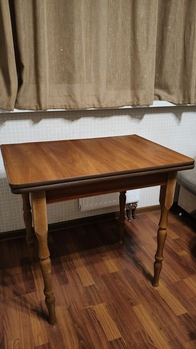 Стіл кухонний розкладний