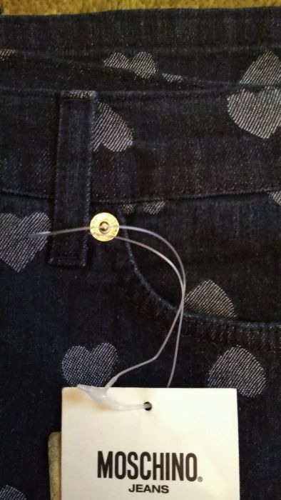 Moschino джинсы, женские, оригинал, размер 30, новые с ярлыком. Вин