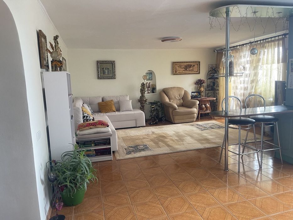 Продам квартиру в центре горада