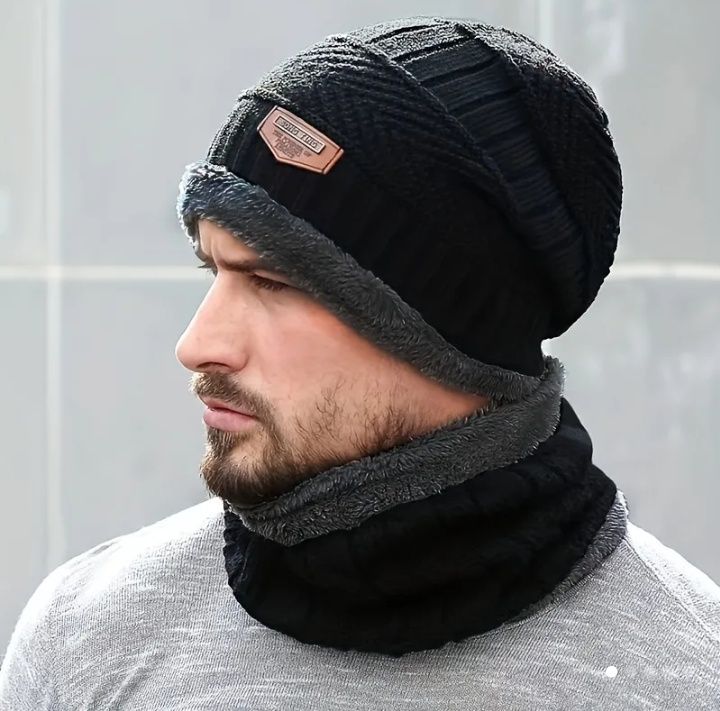 Komplet czapka+komin czarne