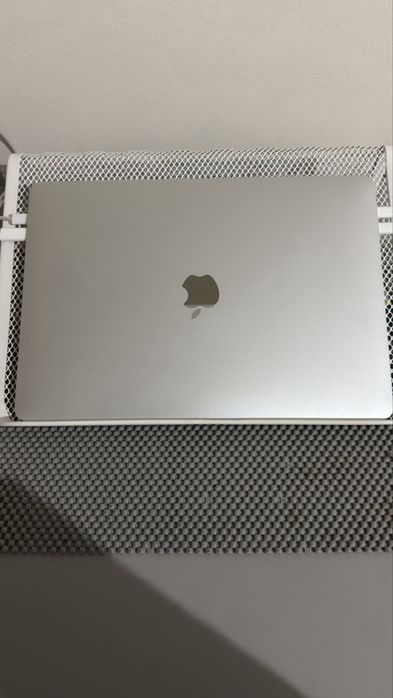 Macbook Pro 13 “