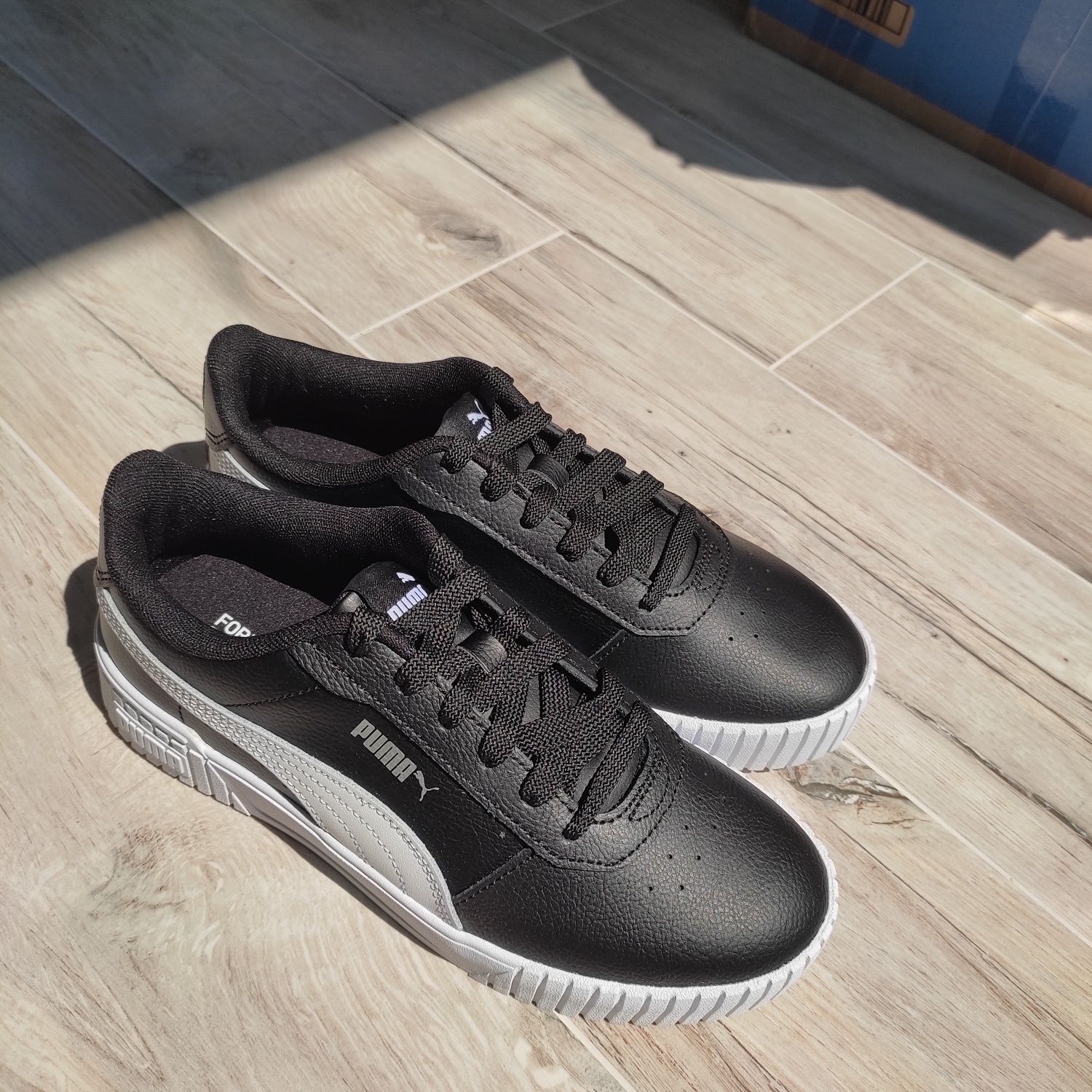 Кросівки жіночі Puma оригінал 39