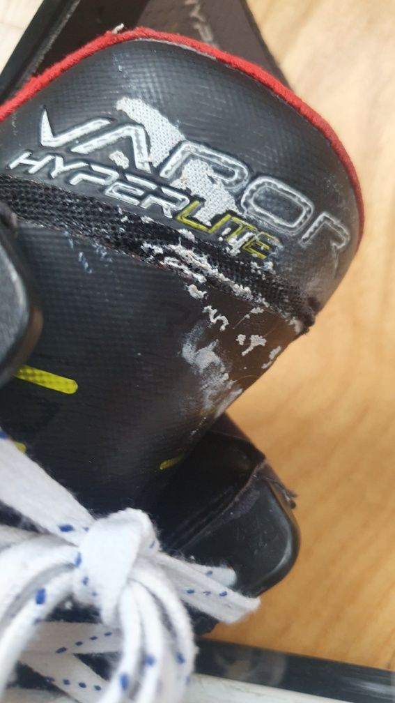 Bauer Vapor Hyperlite X 9.5 fit 3 Ls pulse ti Lyzwy Hokejowe