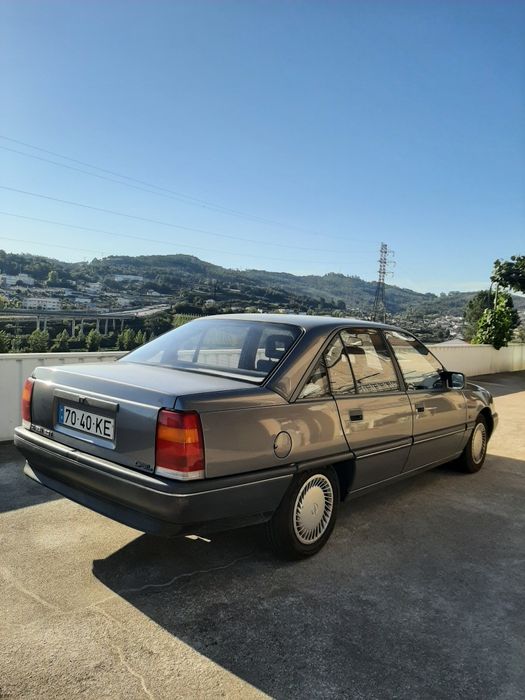 Vende se carro bom estado
