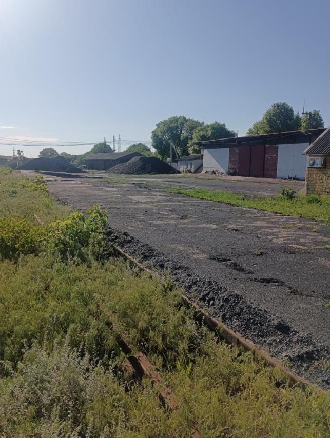 Новомиколаївка виробничо - складські приміщення 1800 метрів кв. ЖД кол
