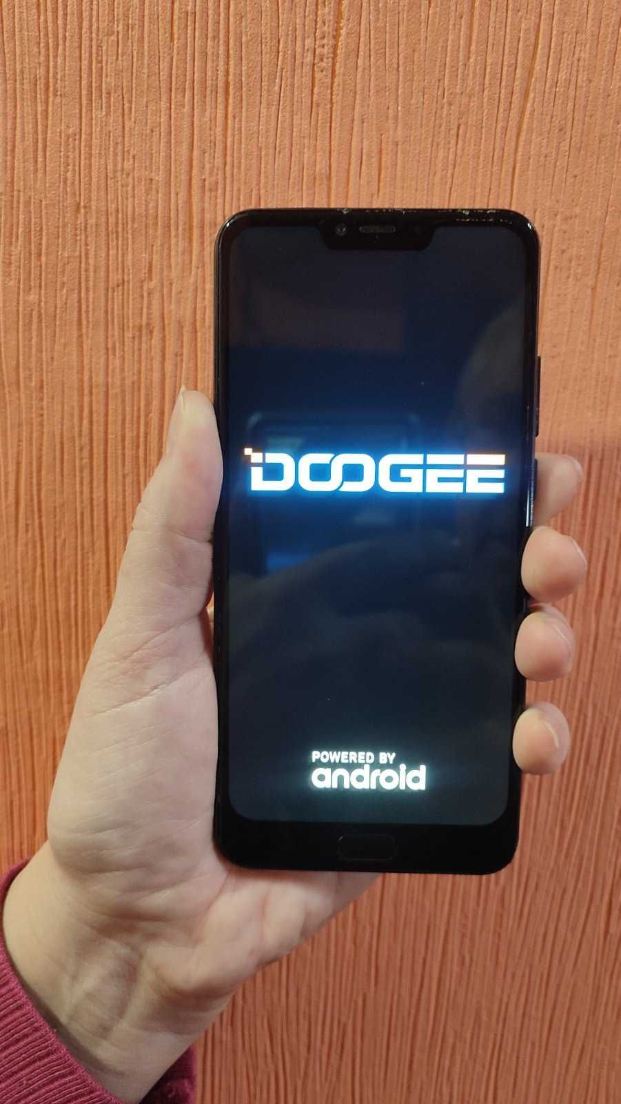 Dodgee Y7Plus  6\64 гб. black.