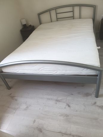 Łóżko sypialniane 140x200