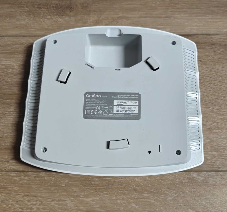 Точка доступу TP-LINK EAP225 Omada WiFi5 / AC1350 MU-MIMO