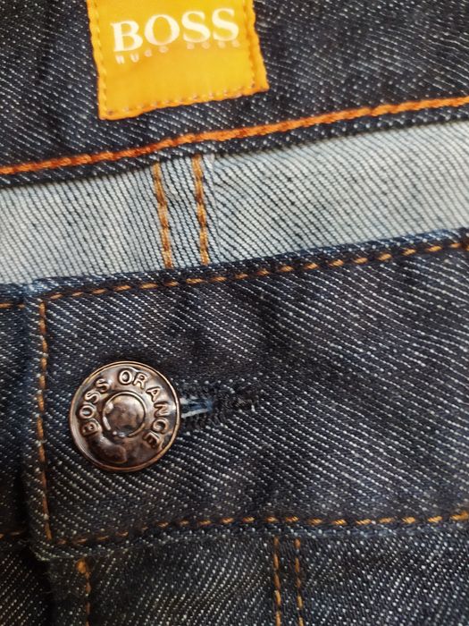 Boss w34 l30 джинси.