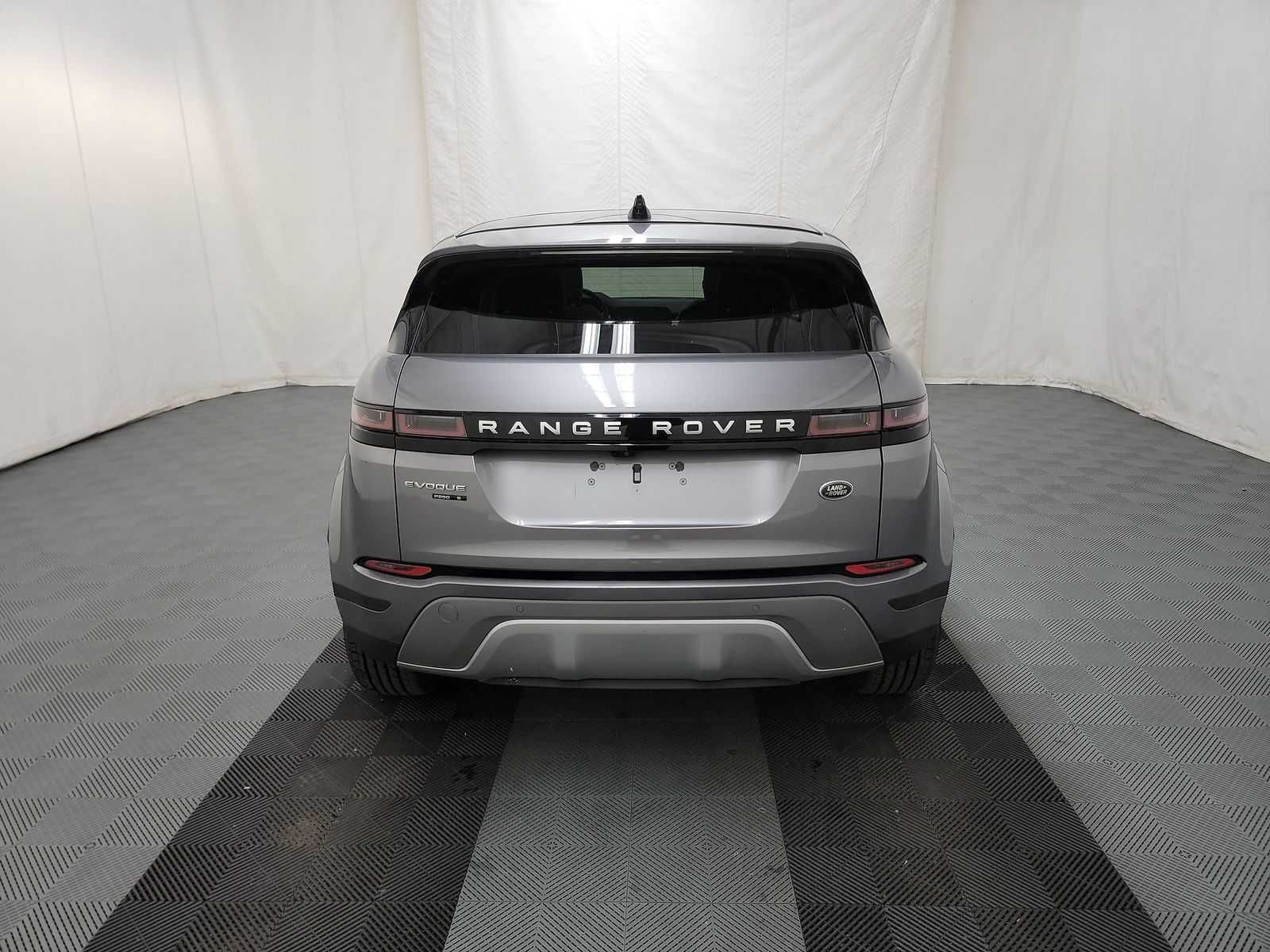 Range Rover Evoque 2020 року