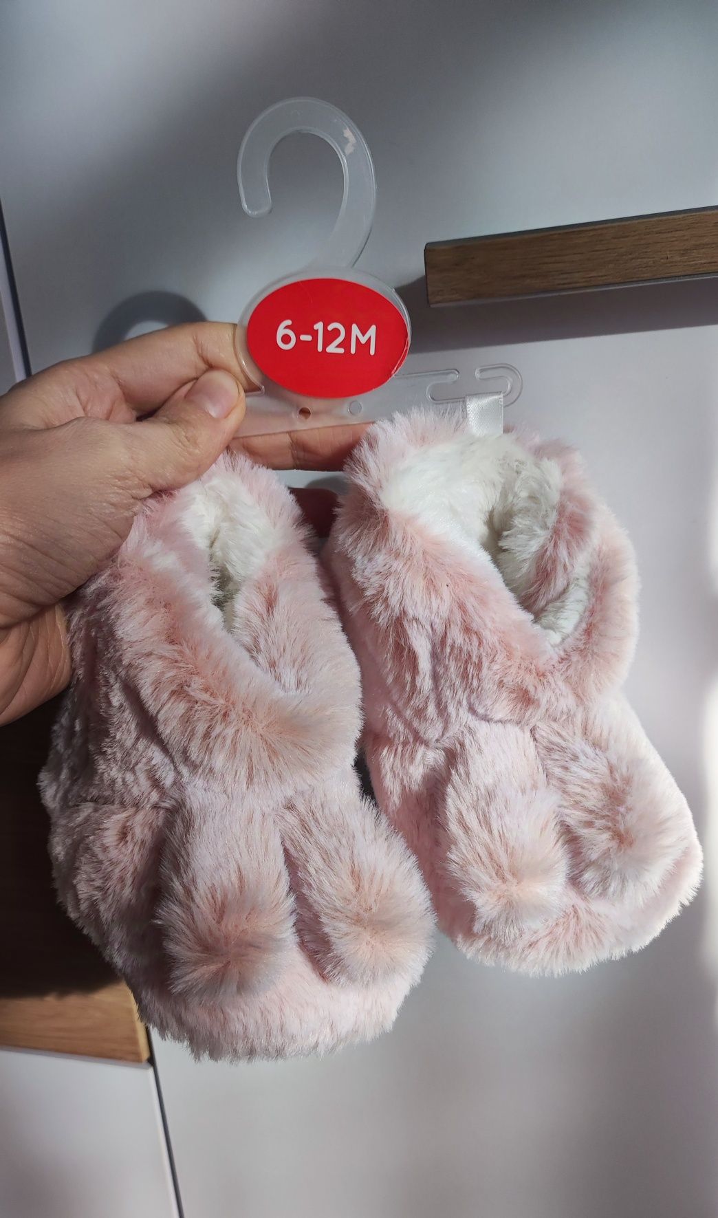 Продам зимние пинетки / угги 6-12 мес 12 см
