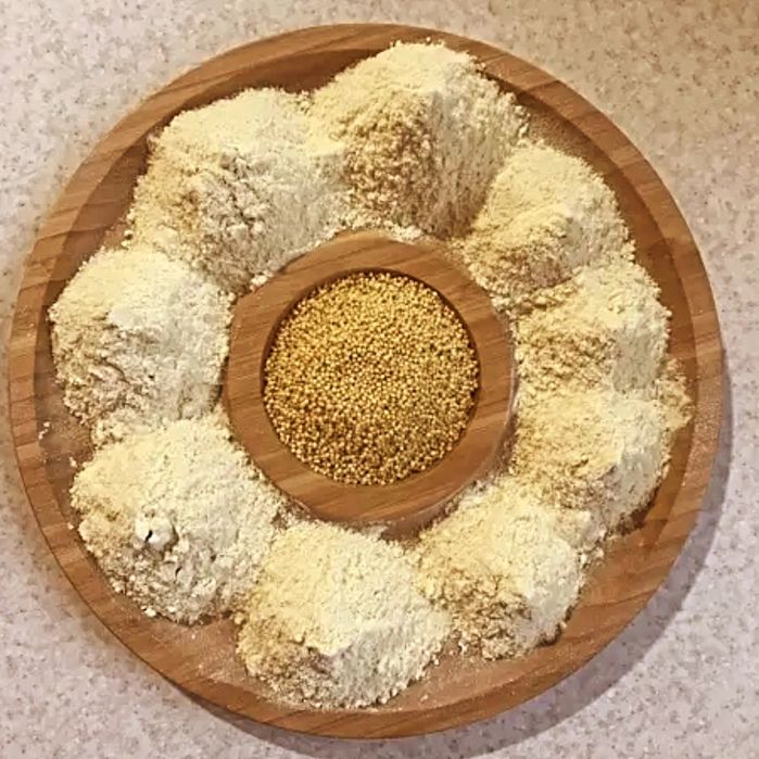 Борошно цільнозернове жорнового помелу,горіхове,бобове, манітоба.