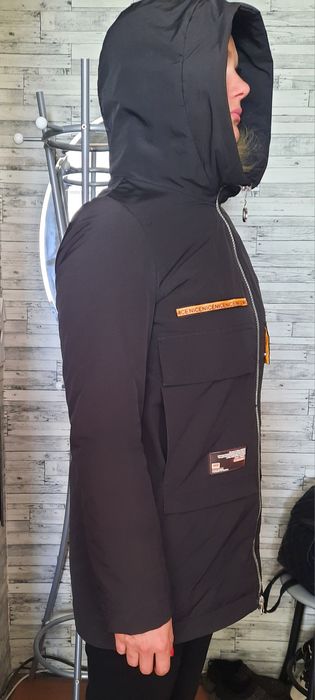 Куртка жіноча демісезонна