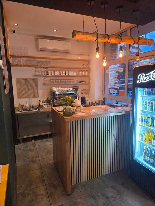 wynajmę lokal gastronomiczny  wege Ruczaj bistro od zaraz