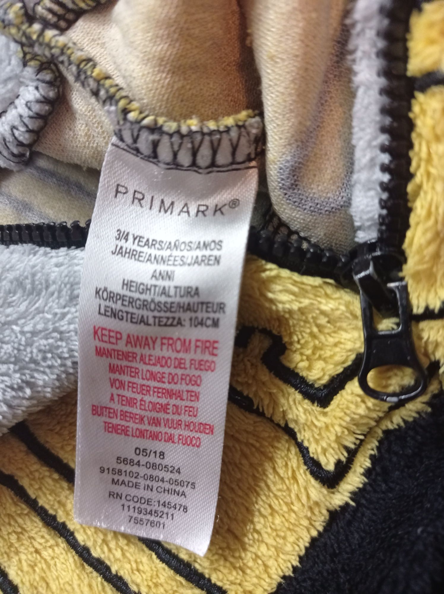 Strój Batmana, piżama, kombinezon, polar firmy Primark