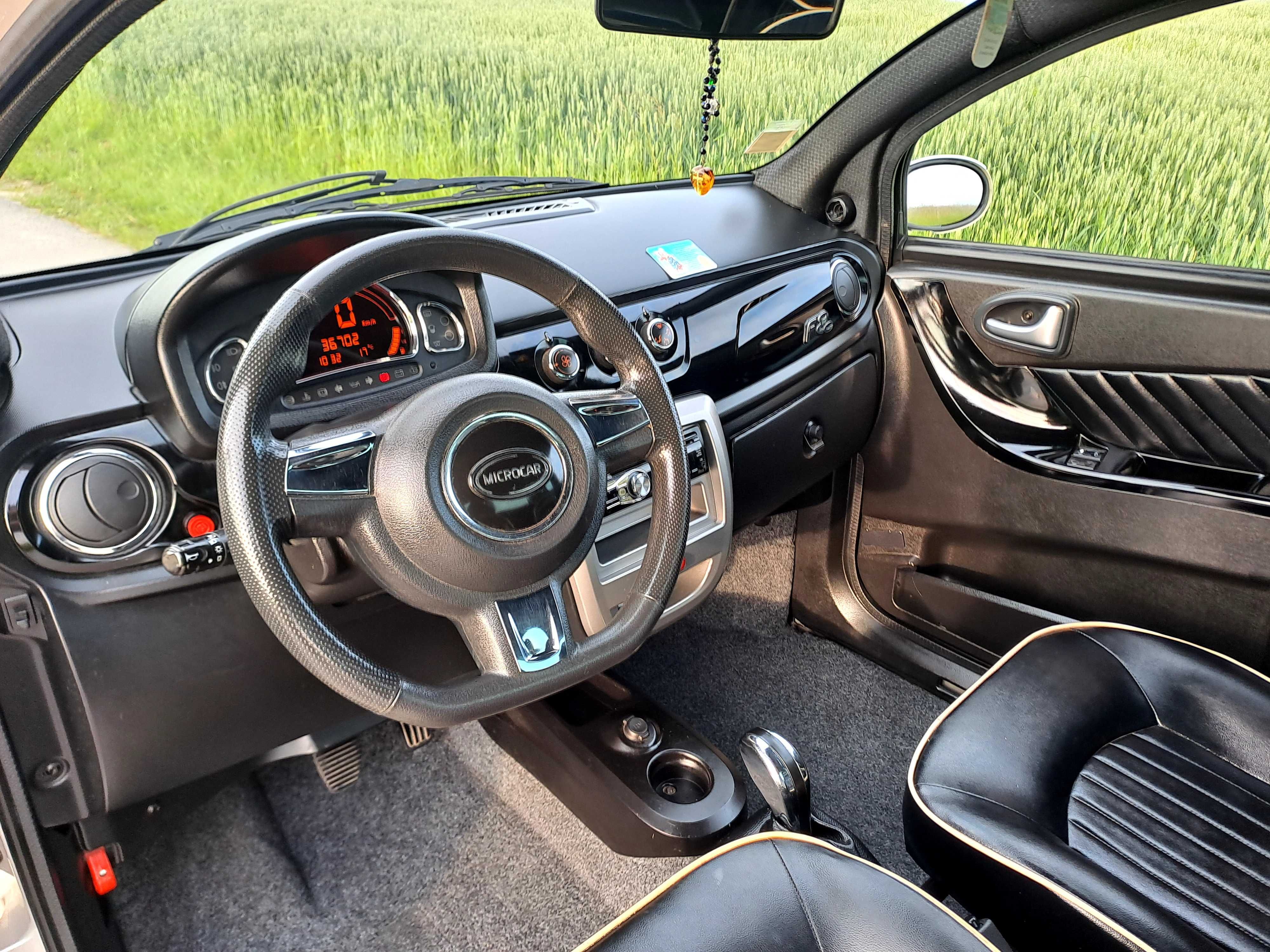 Samochod bez prawka Microcar M.GO