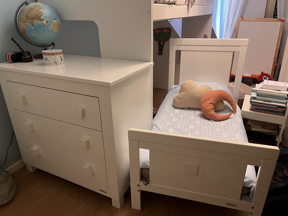 Conjunto comoda e cama/ berço