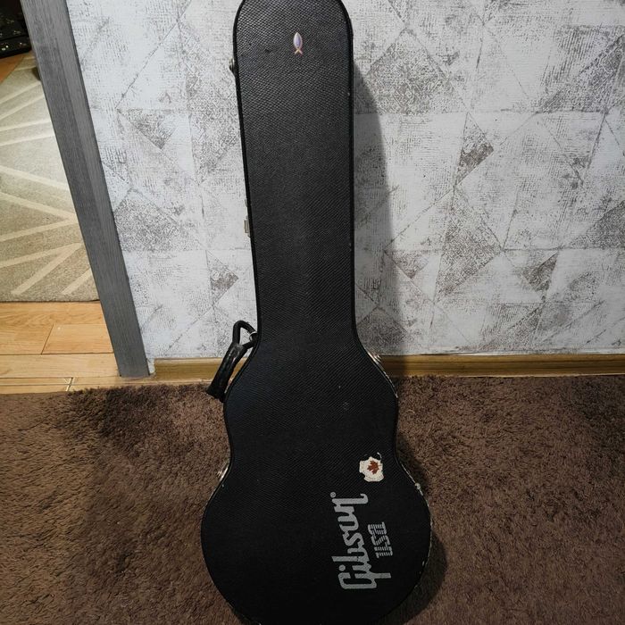 продаєтся гітара гібсон. америка