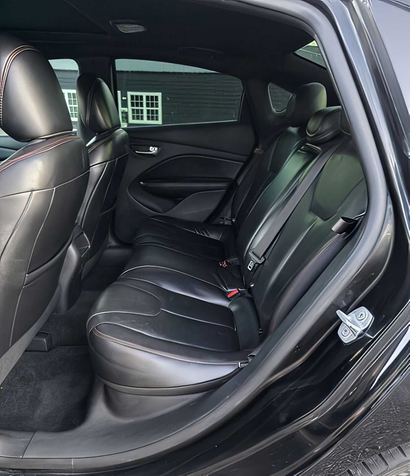 2016    Dodge Dart