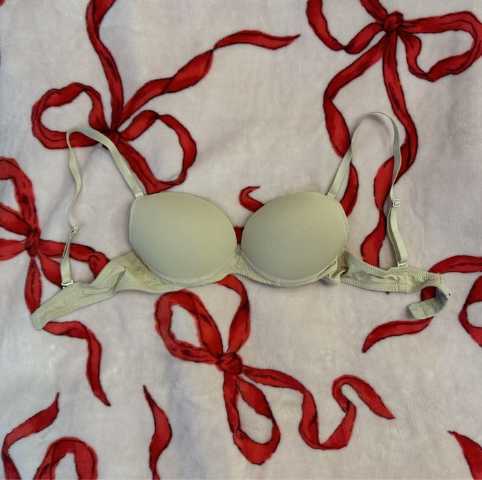 Бюстгалтер Anabel Arto 70B з пушапом