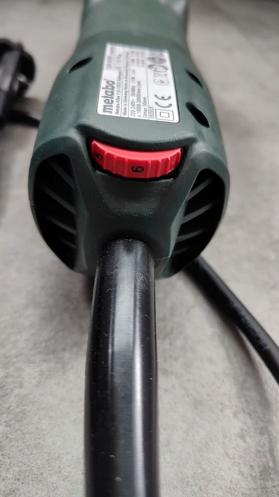 Szlifierka prosta Metabo GE 710 Plus