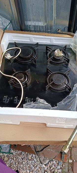 Płyta gazowa szklana nablatowa