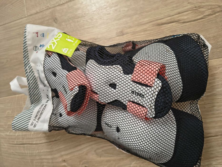 Ochraniacze Oxelo 2XS na rolki, hulajnogę