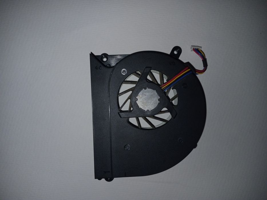 Вентилятор, кулер UDQFZZH31DAS для ноутбука Asus K50