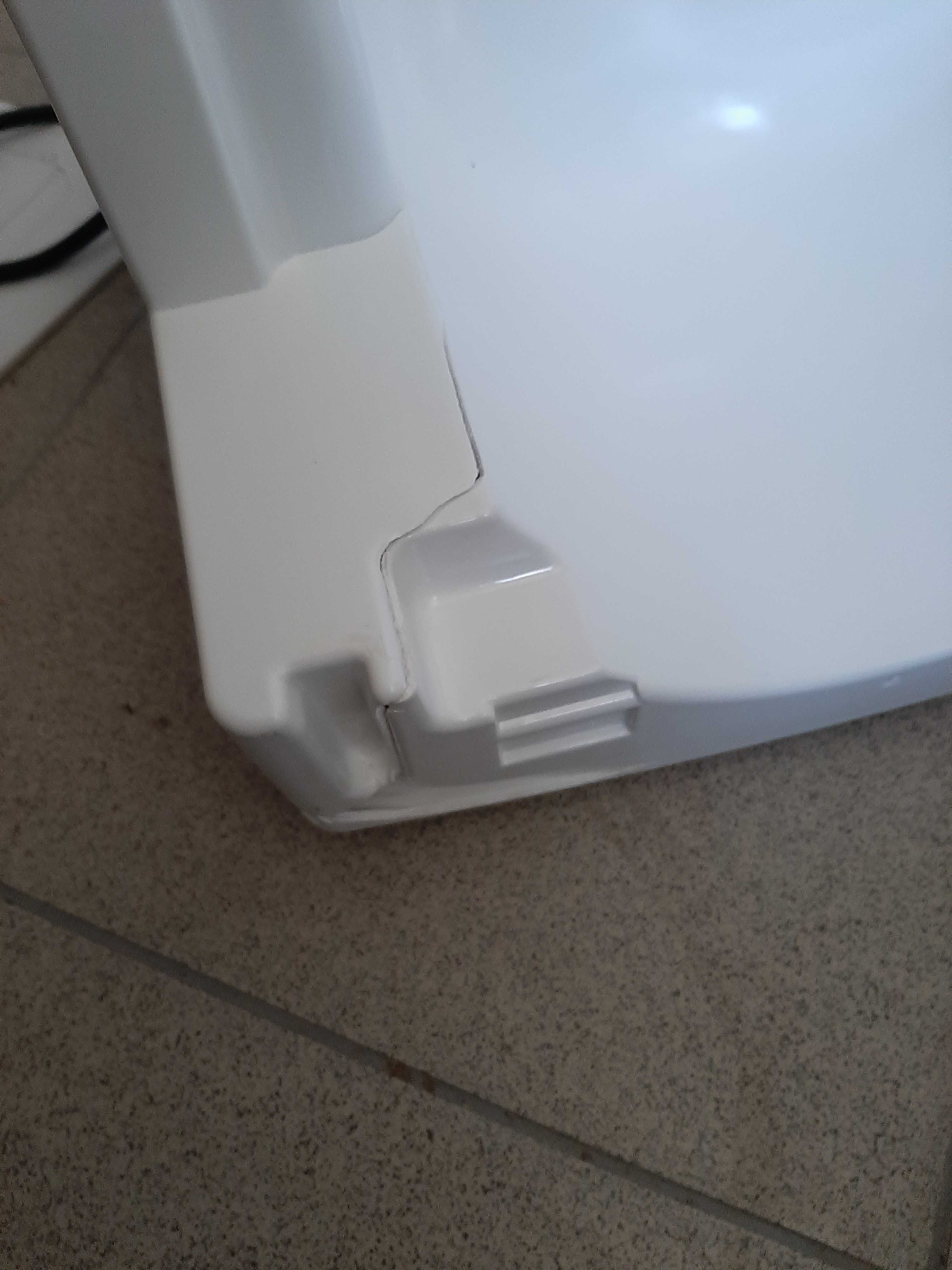 Osuszacz powietrza Simbr uszkodzony