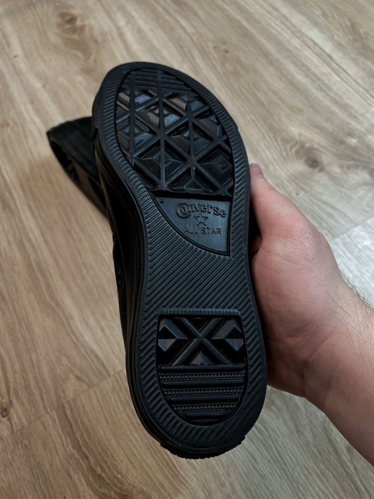Шкіряні кеди Converse оригінал 37,5
