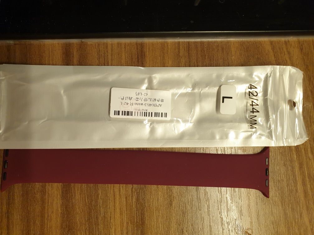 Opaska pasek Apple Watch Band 7 se 6 5 4 3 2 1 Silikonowe Opaski