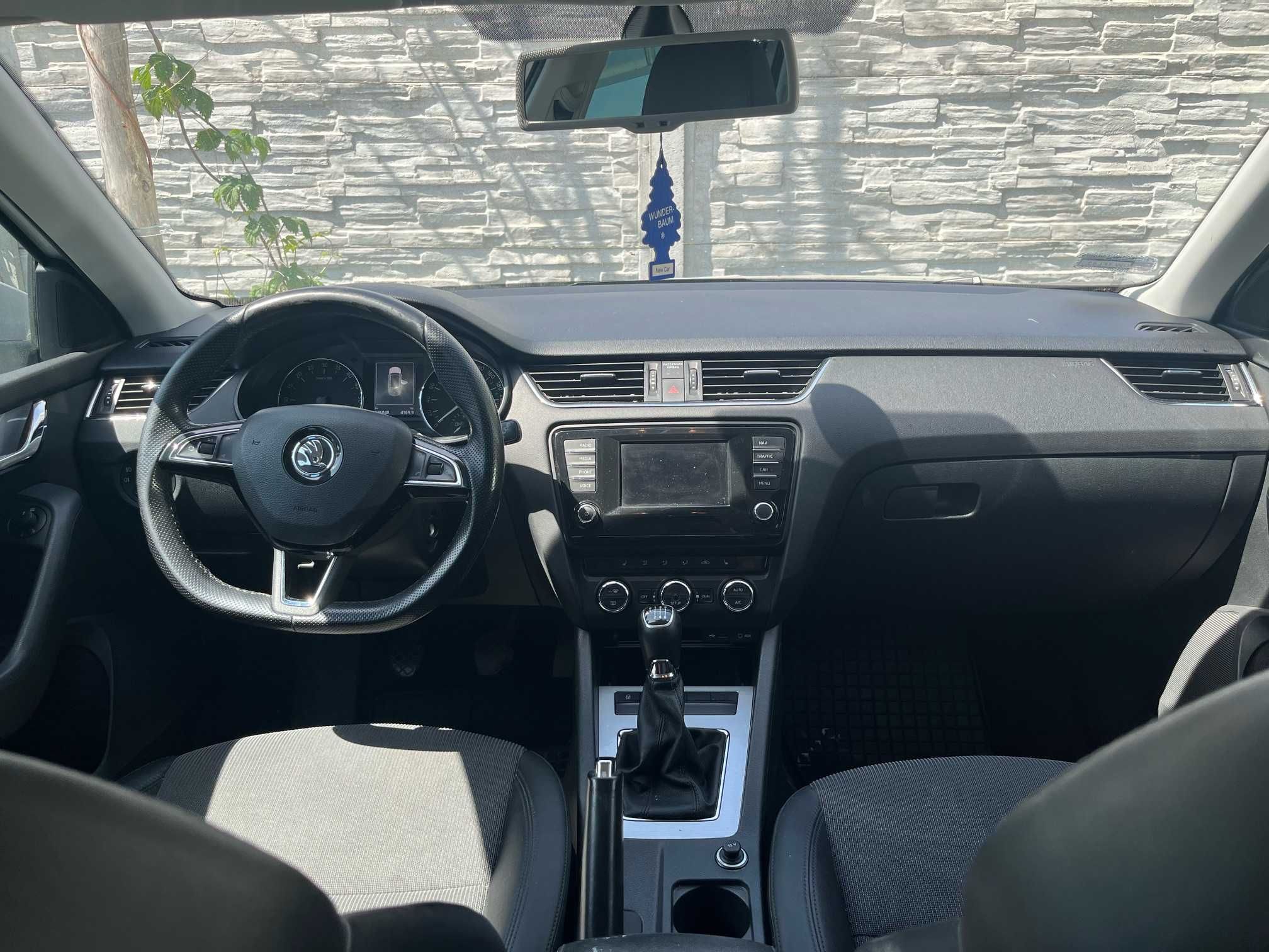 Skoda Octavia 3, Zarejestrowana, 2.0 TDI 150 KM, USZKODZONA.