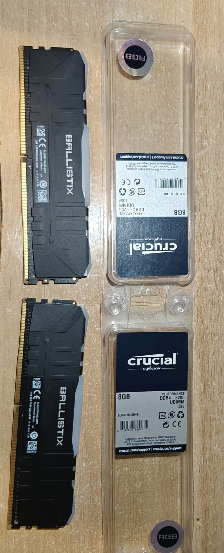 Crucial Ballistix RGB DDR4 2x8Gb BL2K8G32C16U4BL