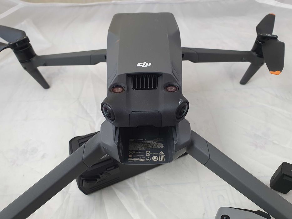 DJI Mavic 3 FCC американец с дефектом датчика приближения