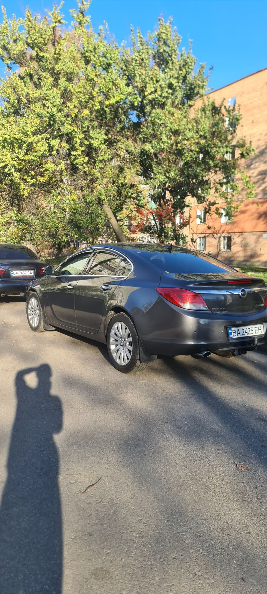 Insignia 1.6 gaz benz 186 л.с возможен обмен на квартиру