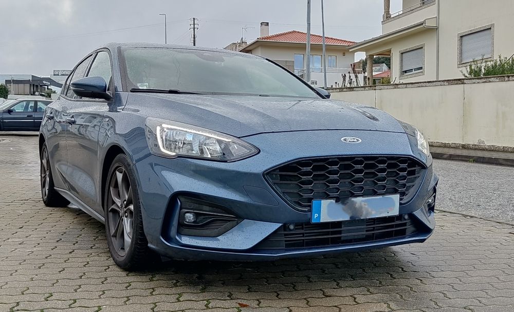 Ford focus 1.0 EcoBoost ST Line
