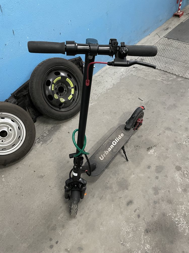 Trotinete Elétrica Urban Glide 100 Max – Ótimo Estado!