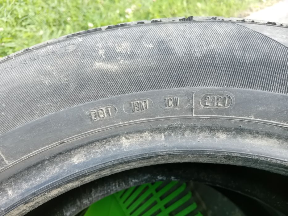Opony całoroczne Cooper Grand Touring 215/60 r17