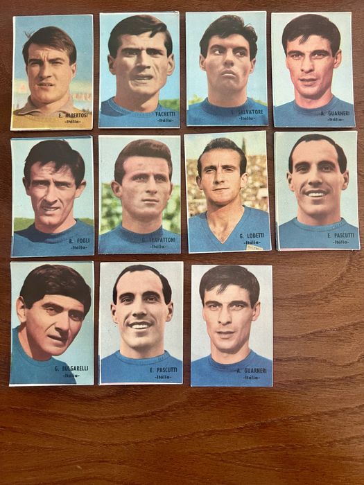 Cromos no jogadores de futebol do mundial de 66/67