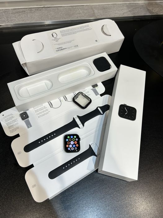 Apple Watch Series 5 44mm Space Gray zestaw pudełko pasek szybka