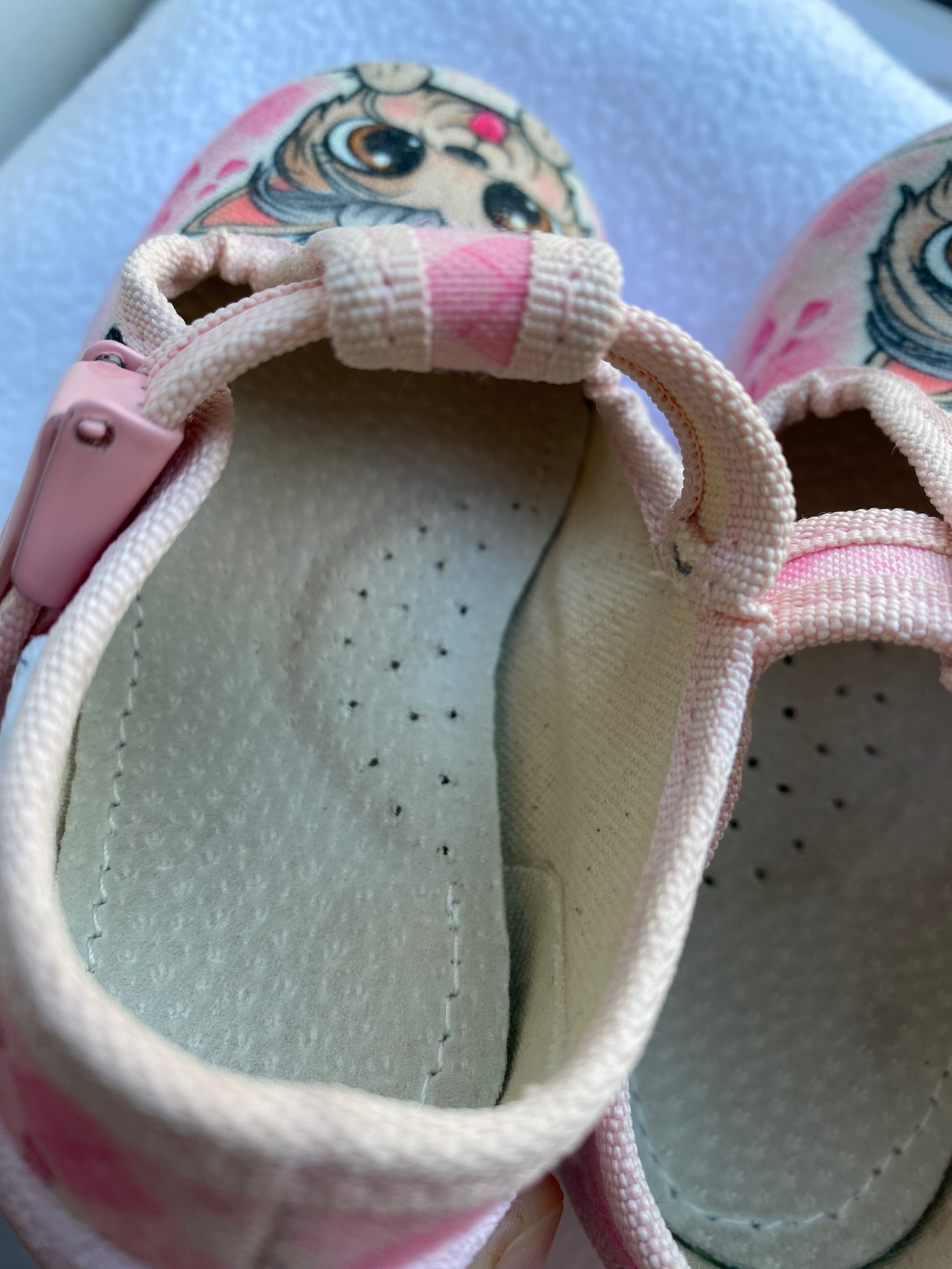 Туфлі для дівчинки, текстильні тапочки Waldi