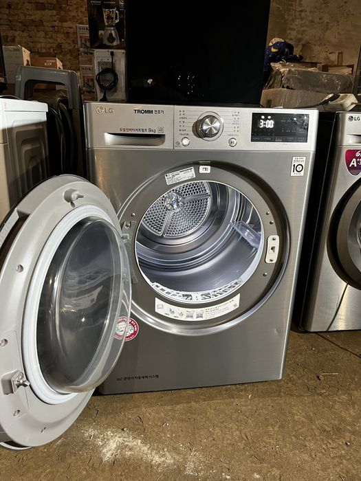 Сушка для одягу LG