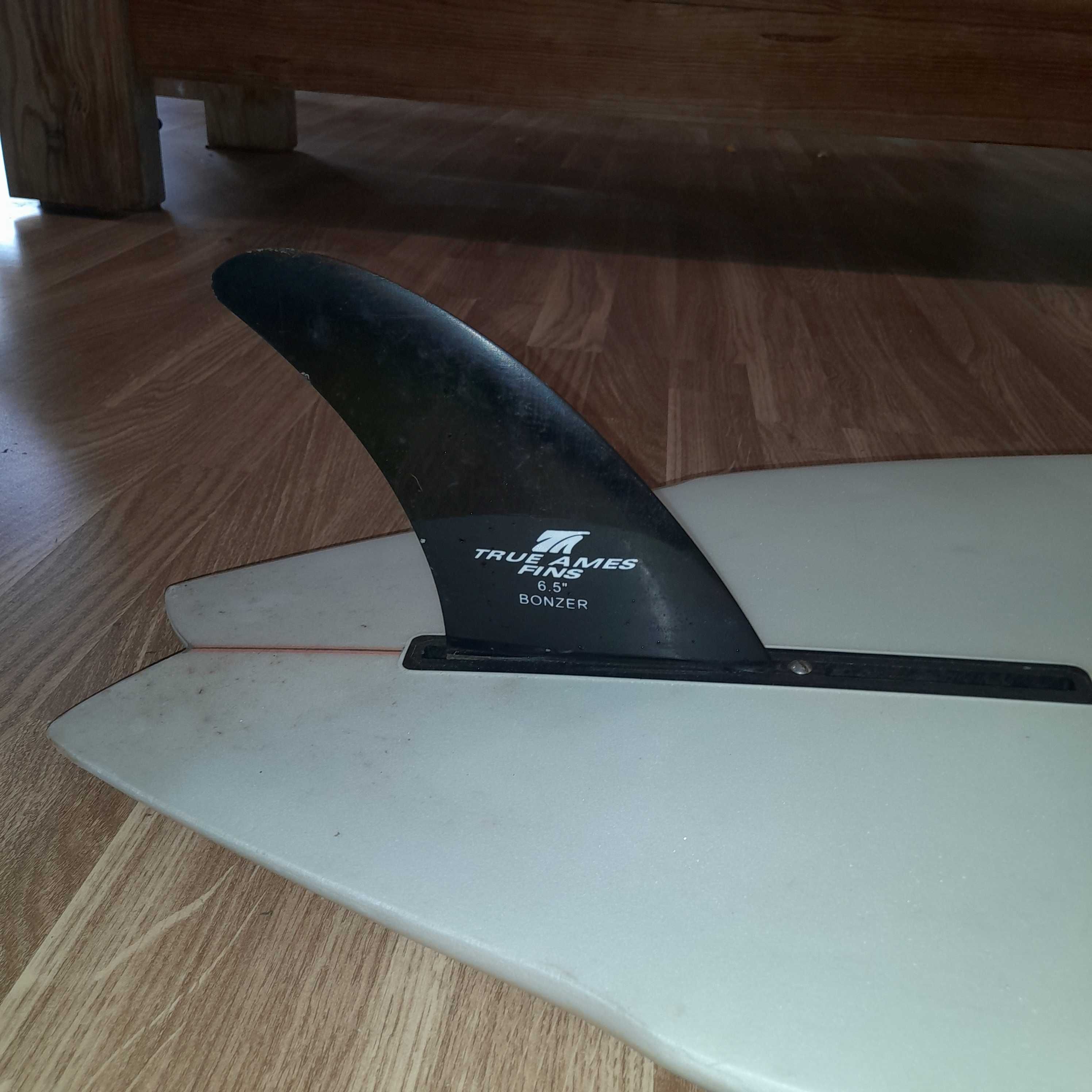 Prancha single fin manila surf designs 6´0´´