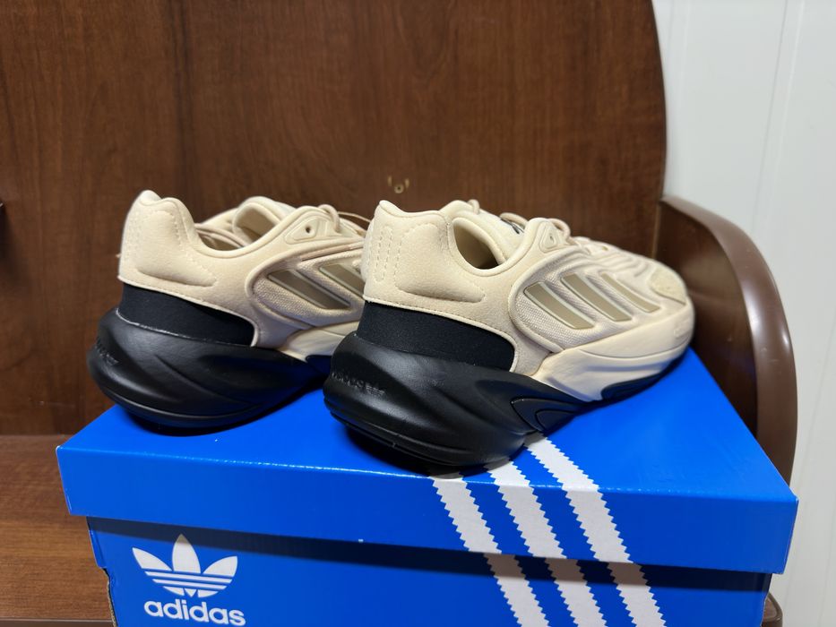 Кросівки adidas OZELIA 41 розмір IE2000 Адідас / кроссовки адидас